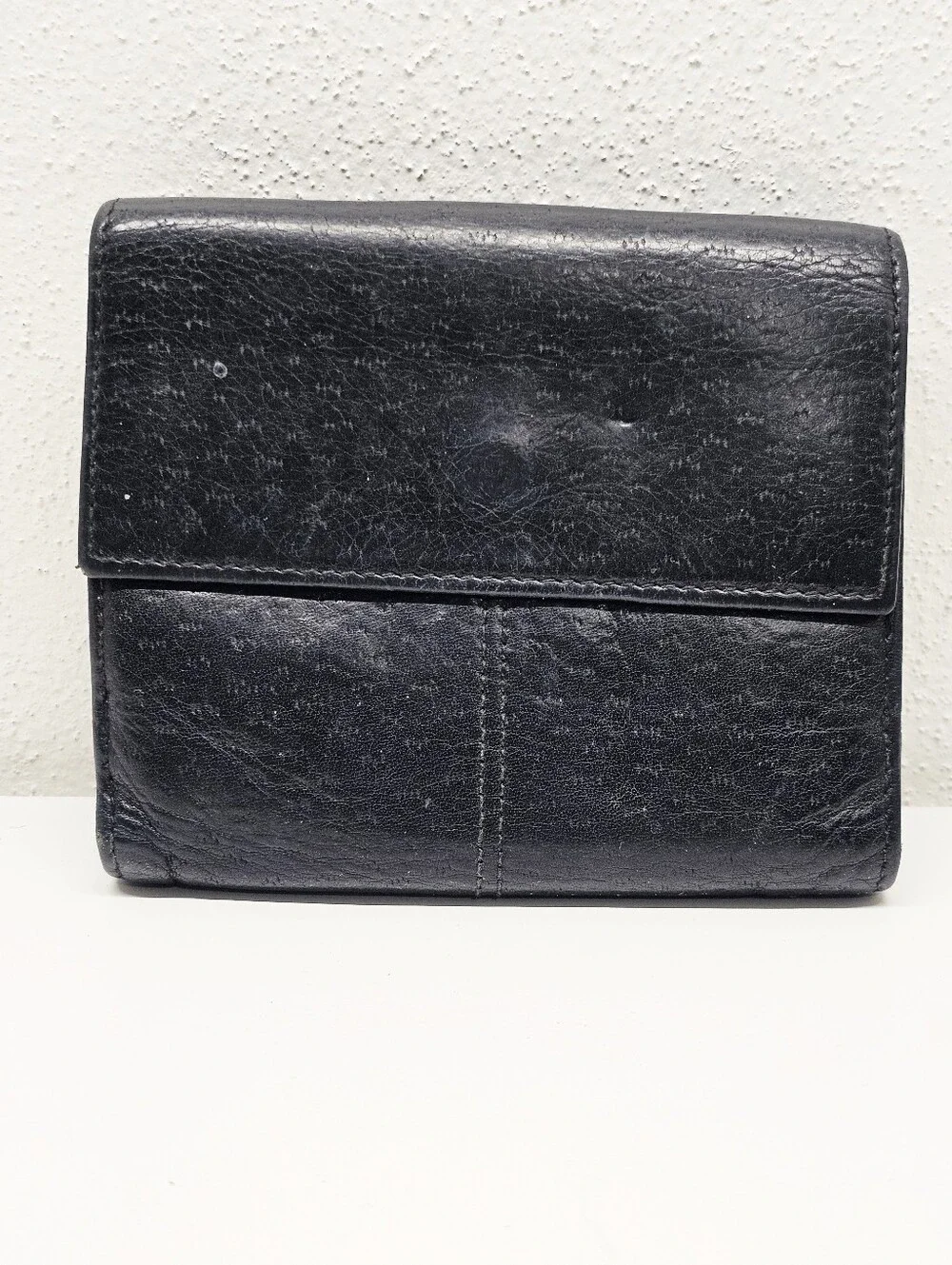 Salvatore Ferragamo Black Gancini Textured Leather Compact Wallet French Bifold